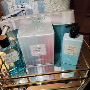 SOLD!! Victoria's Secret Bundle